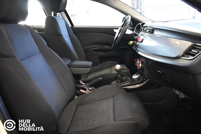 ALFA ROMEO Giulietta 1.4 Turbo 120 CV GPL Distinctive